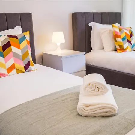 The Shoreline 2 * Parede